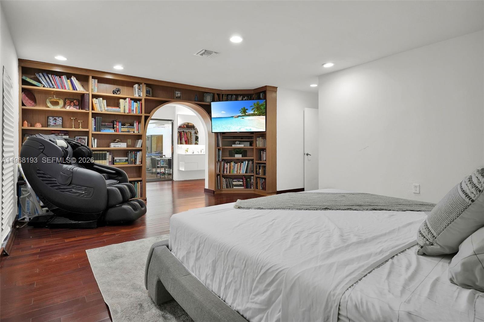 5801 SW 37th Ter Fort Lauderdale, FL 33312