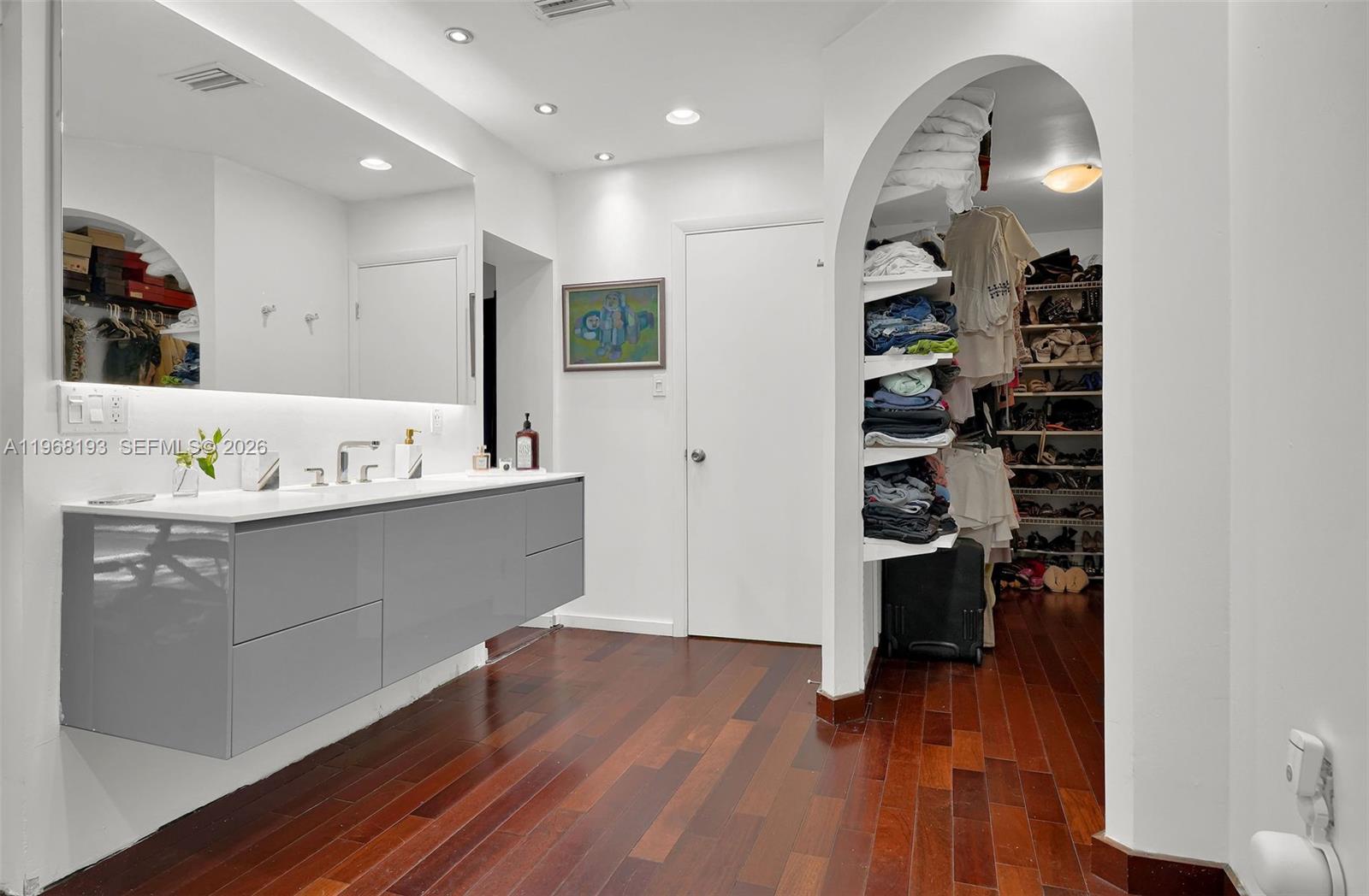 5801 SW 37th Ter Fort Lauderdale, FL 33312