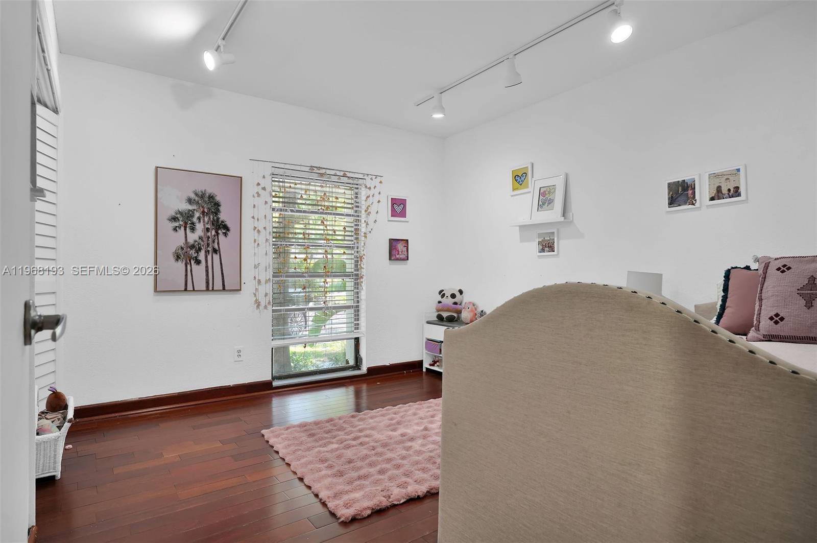 5801 SW 37th Ter Fort Lauderdale, FL 33312