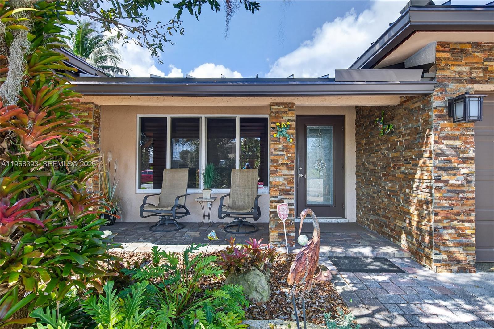 291 SE 5th Ter Pompano Beach, FL 33060