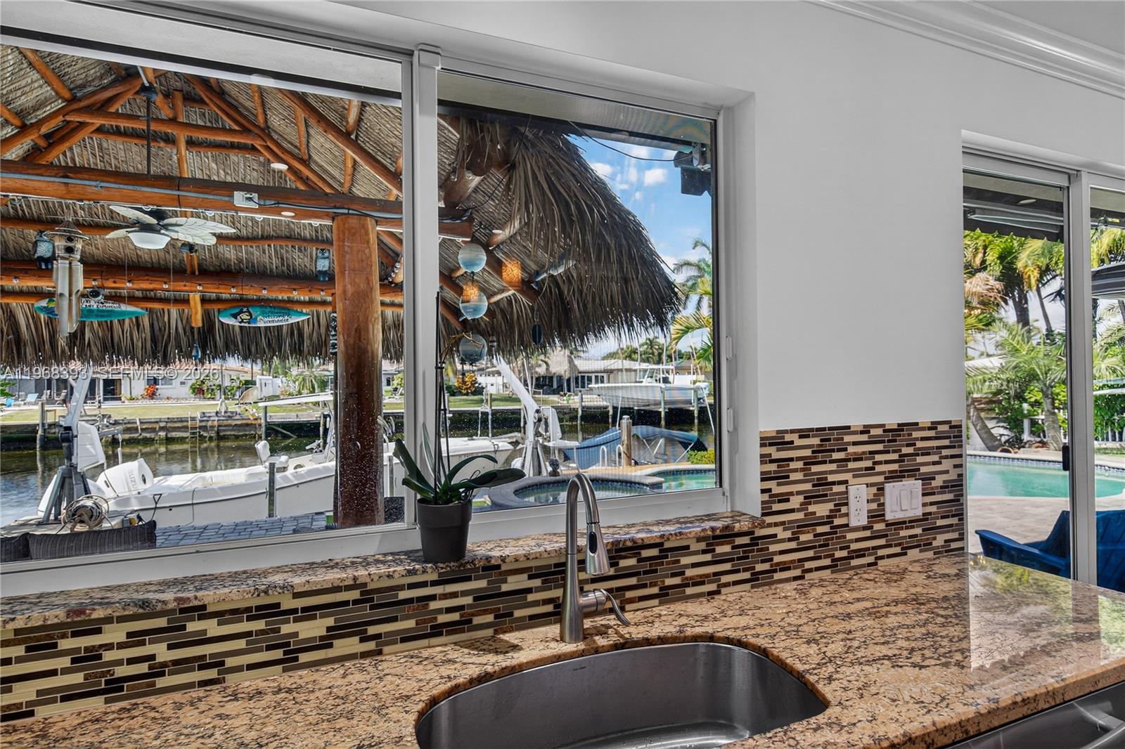 291 SE 5th Ter Pompano Beach, FL 33060