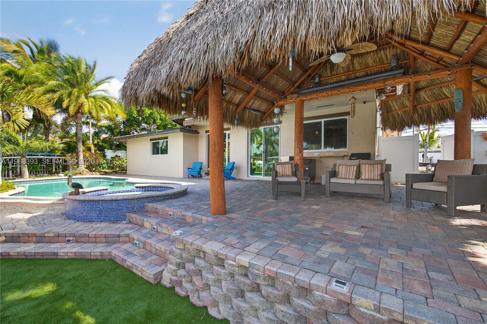 291 SE 5th Ter Pompano Beach, FL 33060