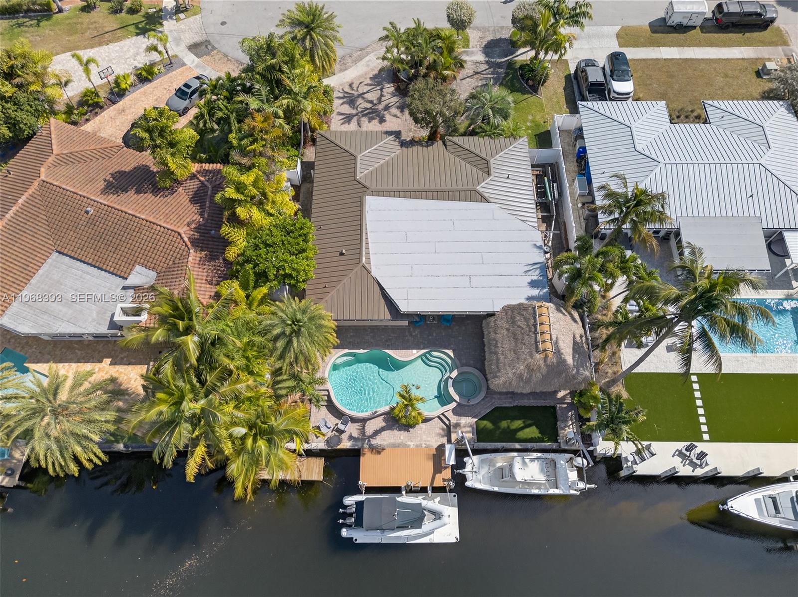 291 SE 5th Ter Pompano Beach, FL 33060