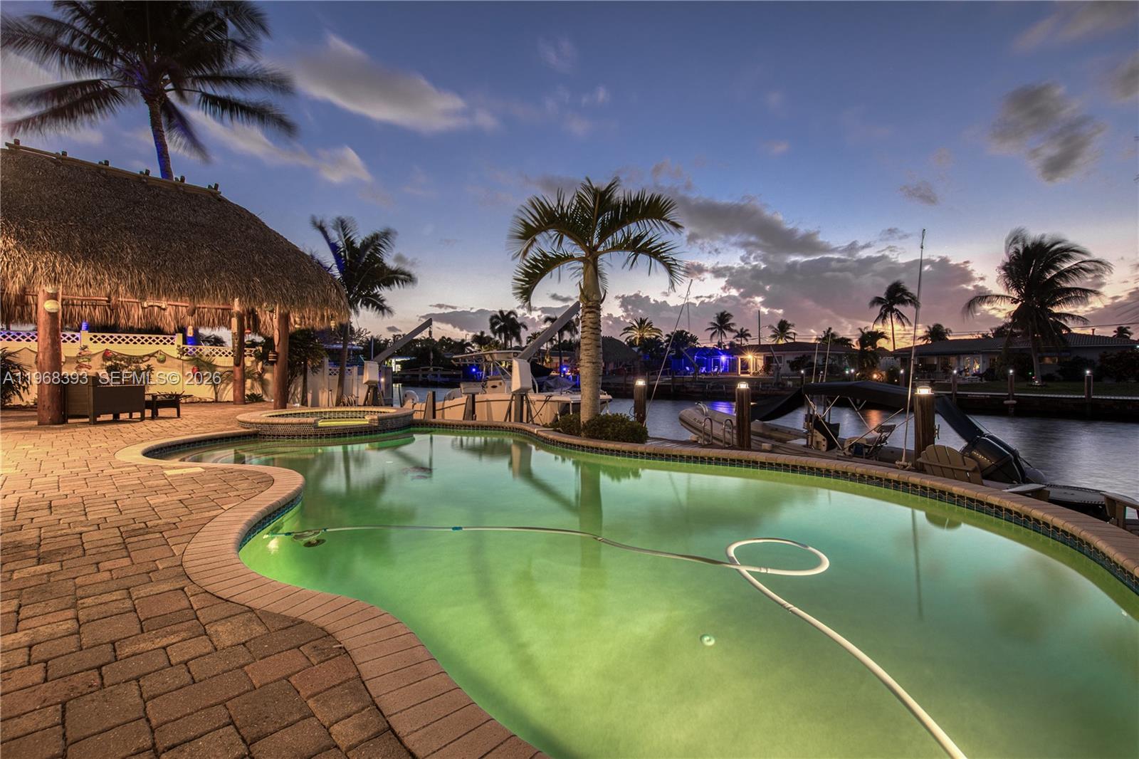 291 SE 5th Ter Pompano Beach, FL 33060