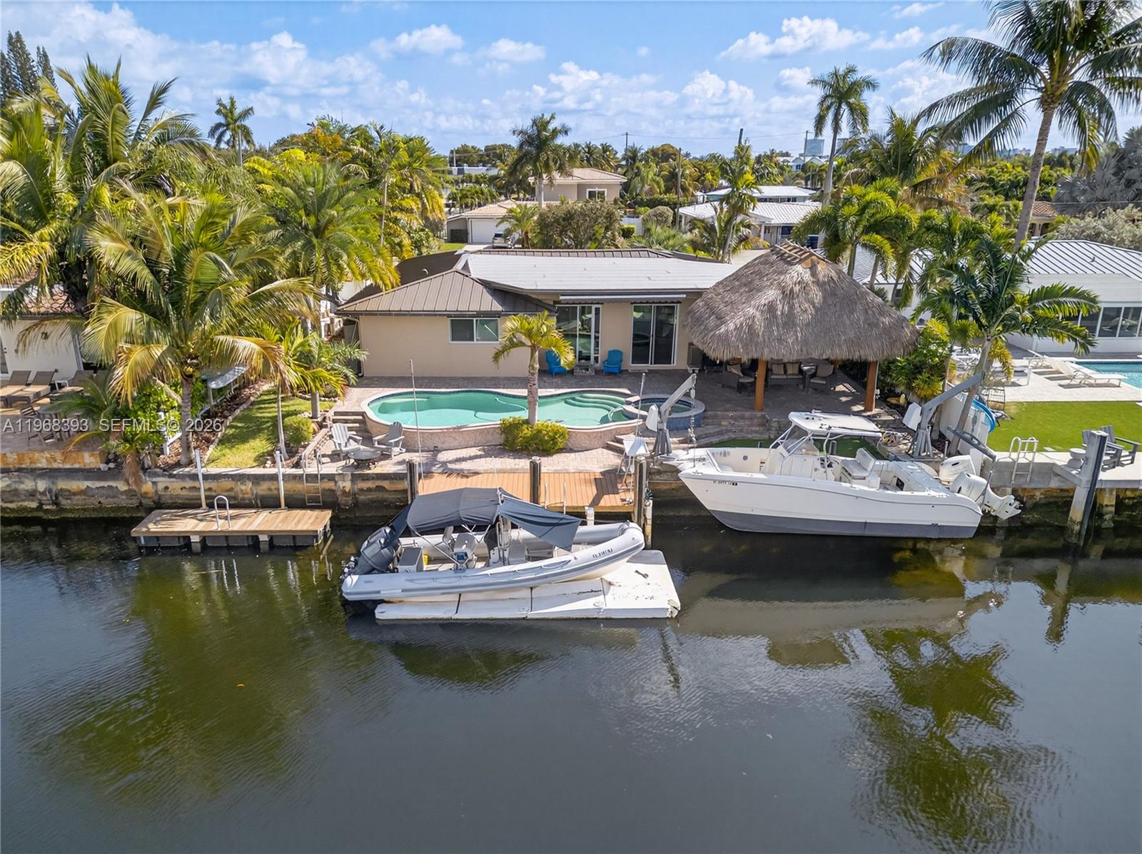 291 SE 5th Ter Pompano Beach, FL 33060