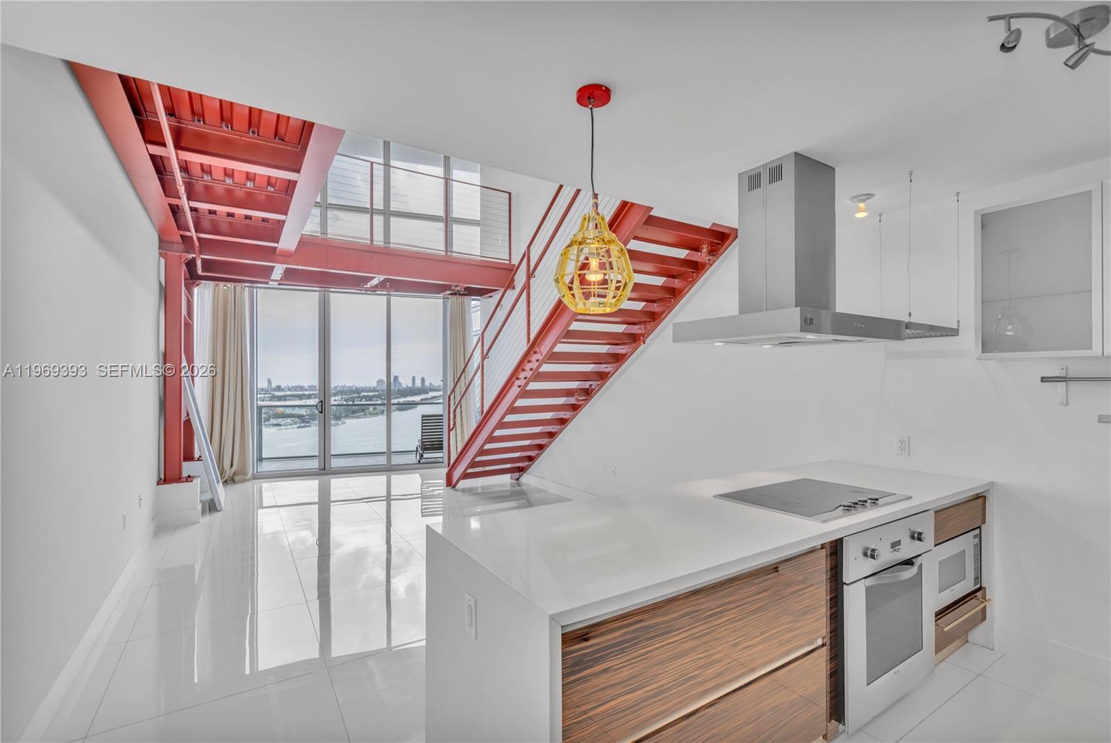 1100 Biscayne Blvd #2706