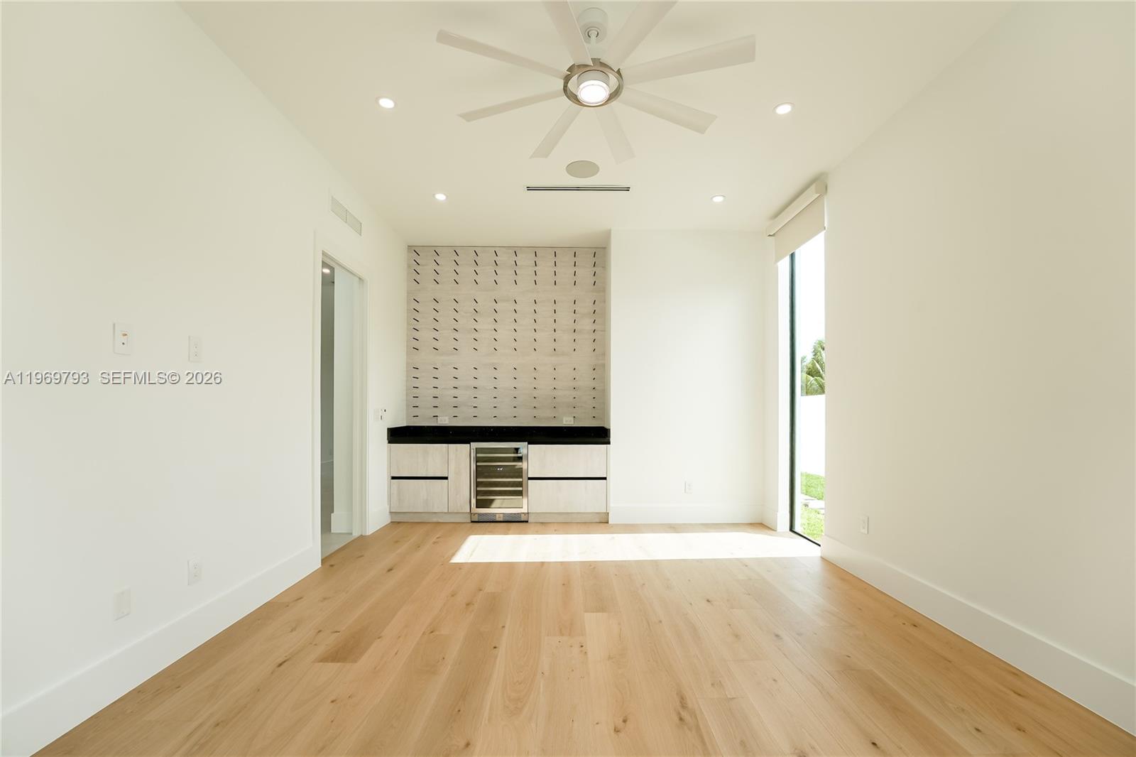 333 NE Spanish Ct Boca Raton, FL 33432