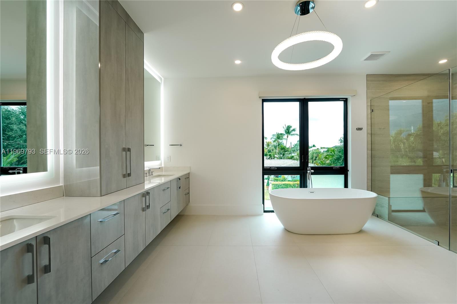 333 NE Spanish Ct Boca Raton, FL 33432