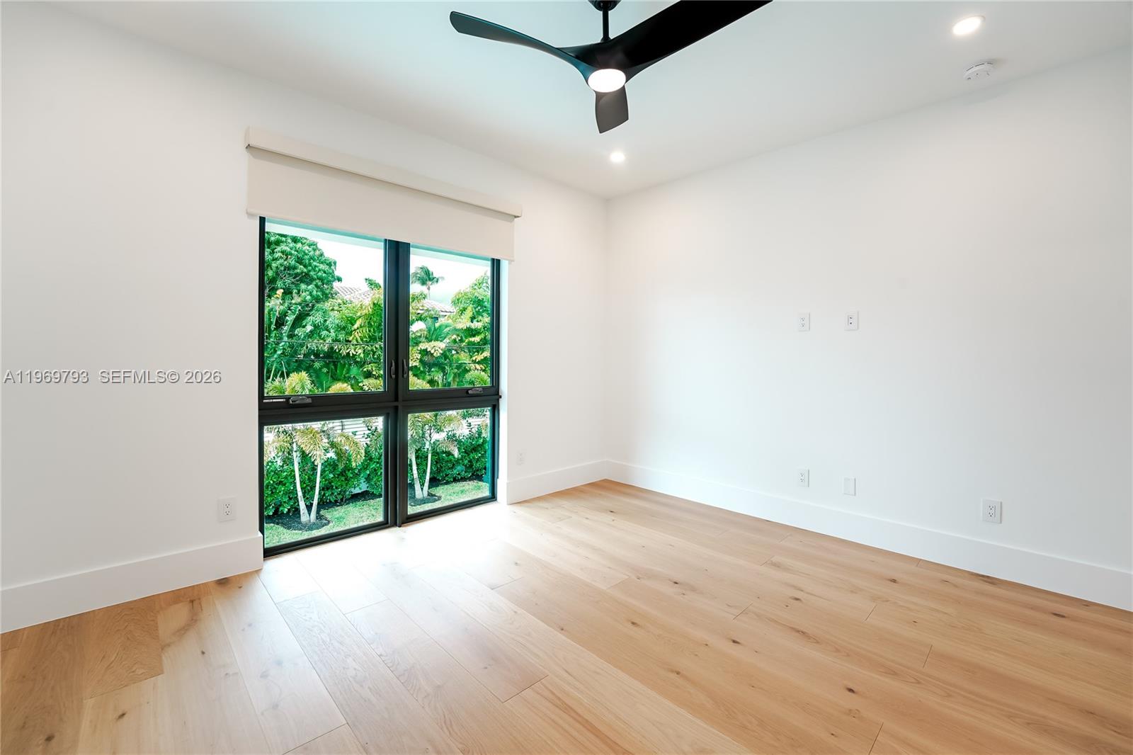 333 NE Spanish Ct Boca Raton, FL 33432