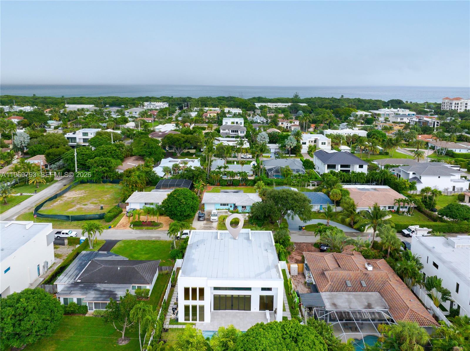 333 NE Spanish Ct Boca Raton, FL 33432