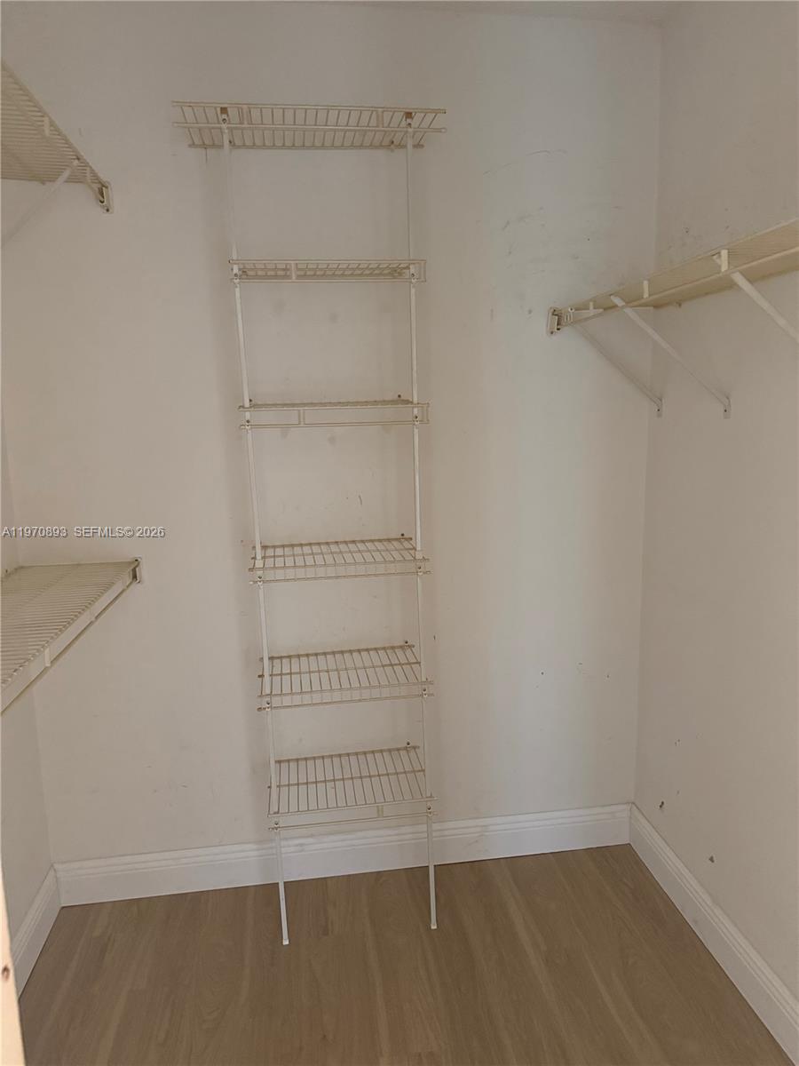 7321 Amberly Ln #302 Delray Beach, FL 33446