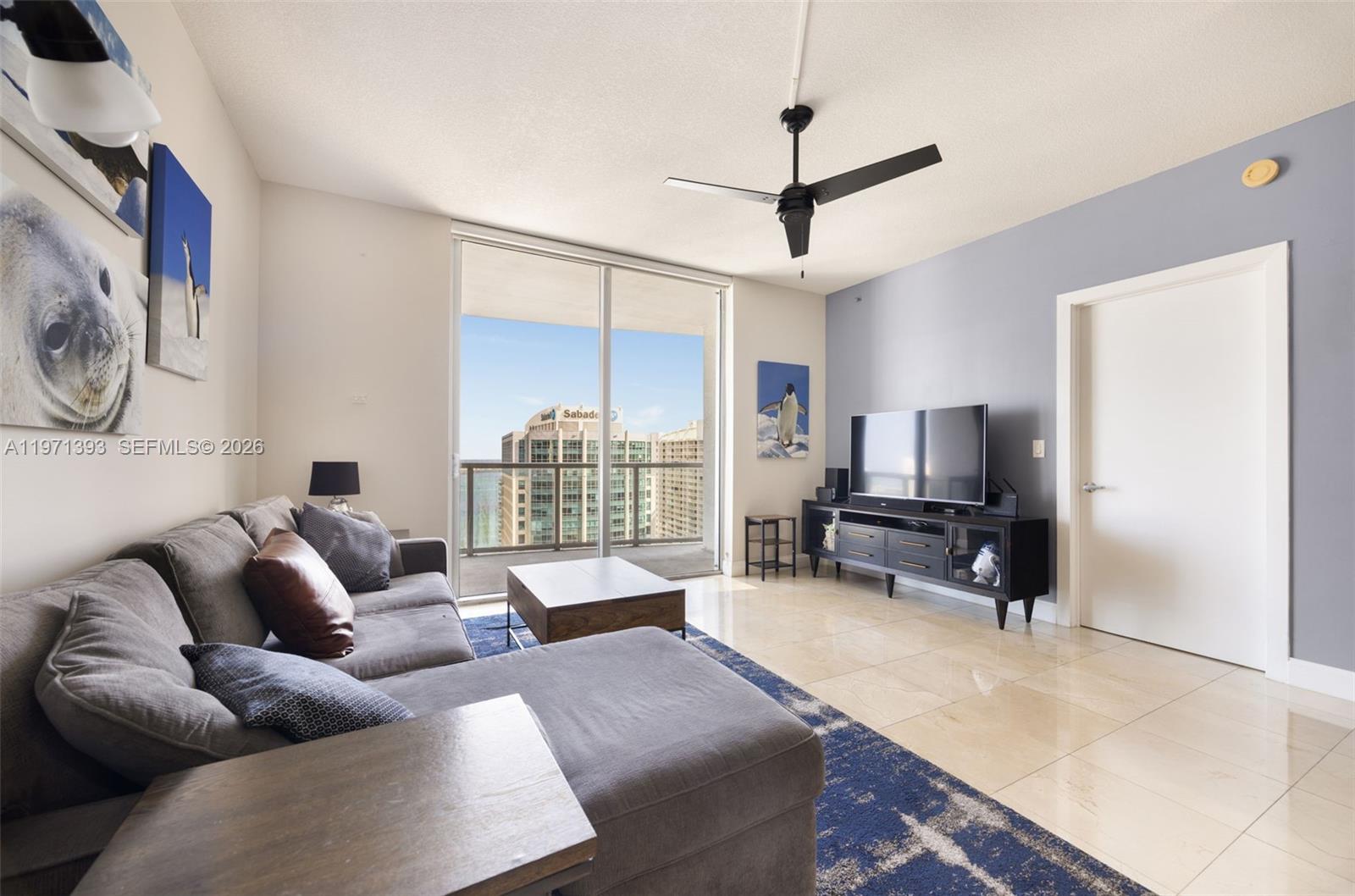 1060 Brickell Ave #3505 Miami, FL 33131