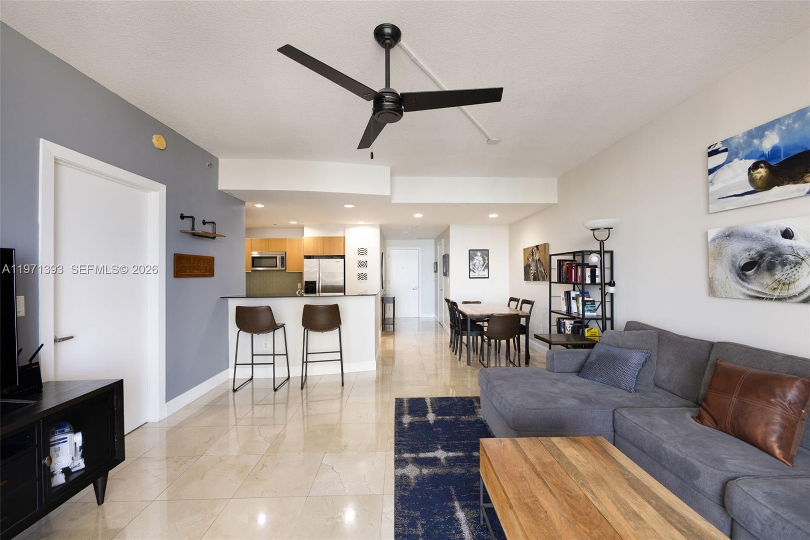 1060 Brickell Ave #3505 Miami, FL 33131