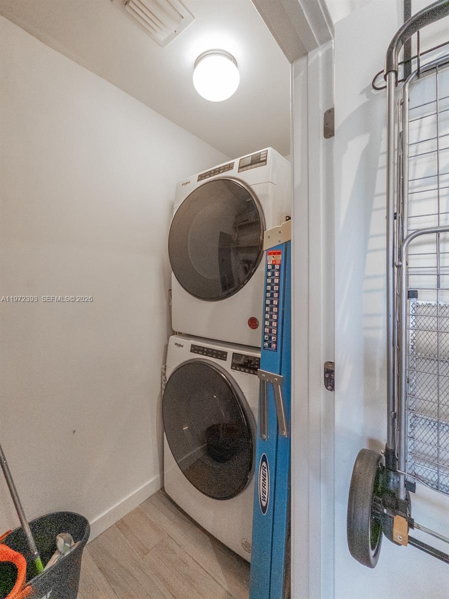 999 SW 1st Ave #3204 Miami, FL 33130