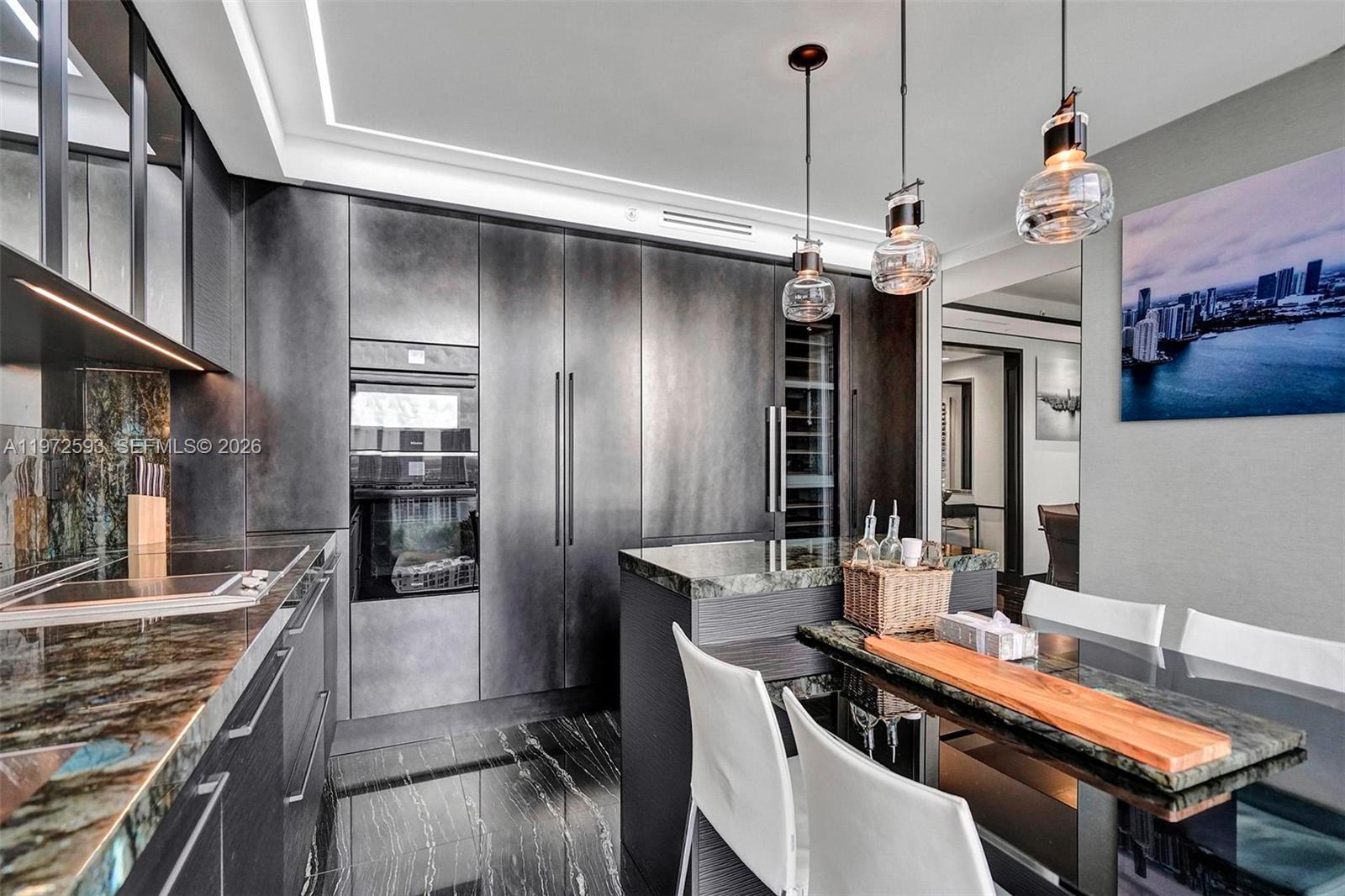 17555 Collins Ave #2107 Sunny Isles Beach, FL 33160