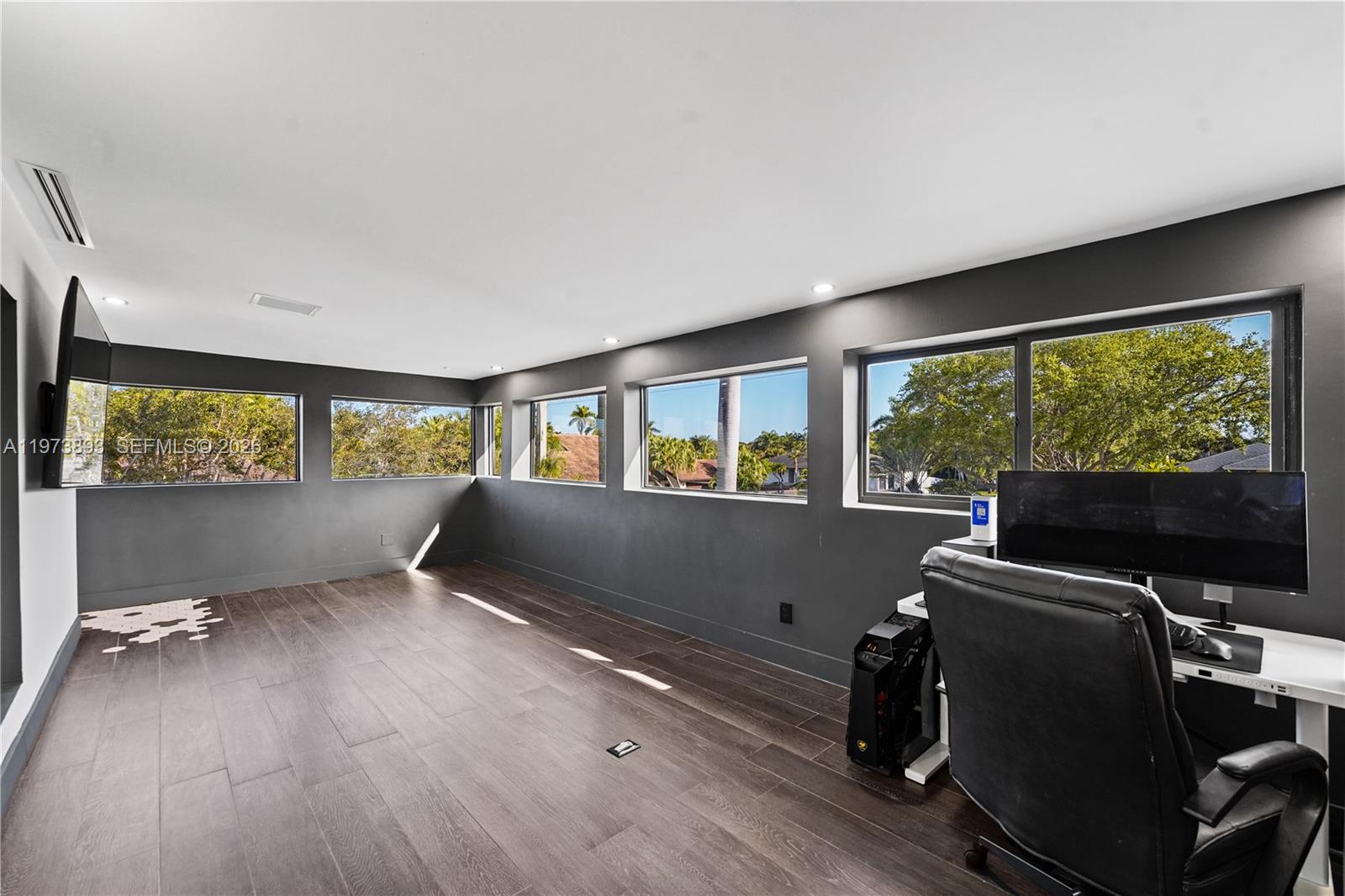 17740 SW 83rd Ave Palmetto Bay, FL 33157