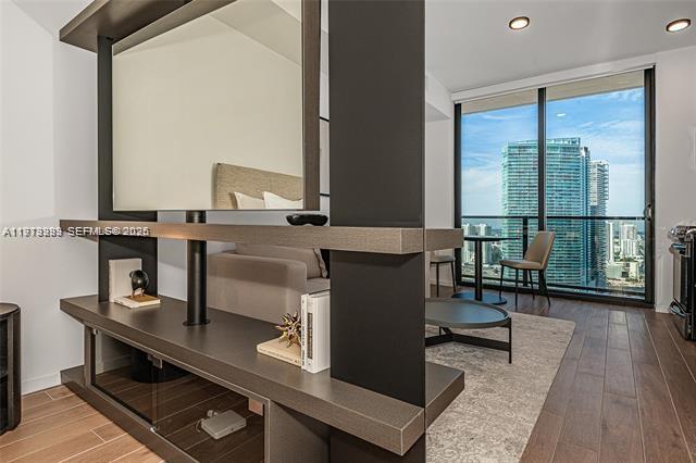 image The Elser Hotel & Residences11