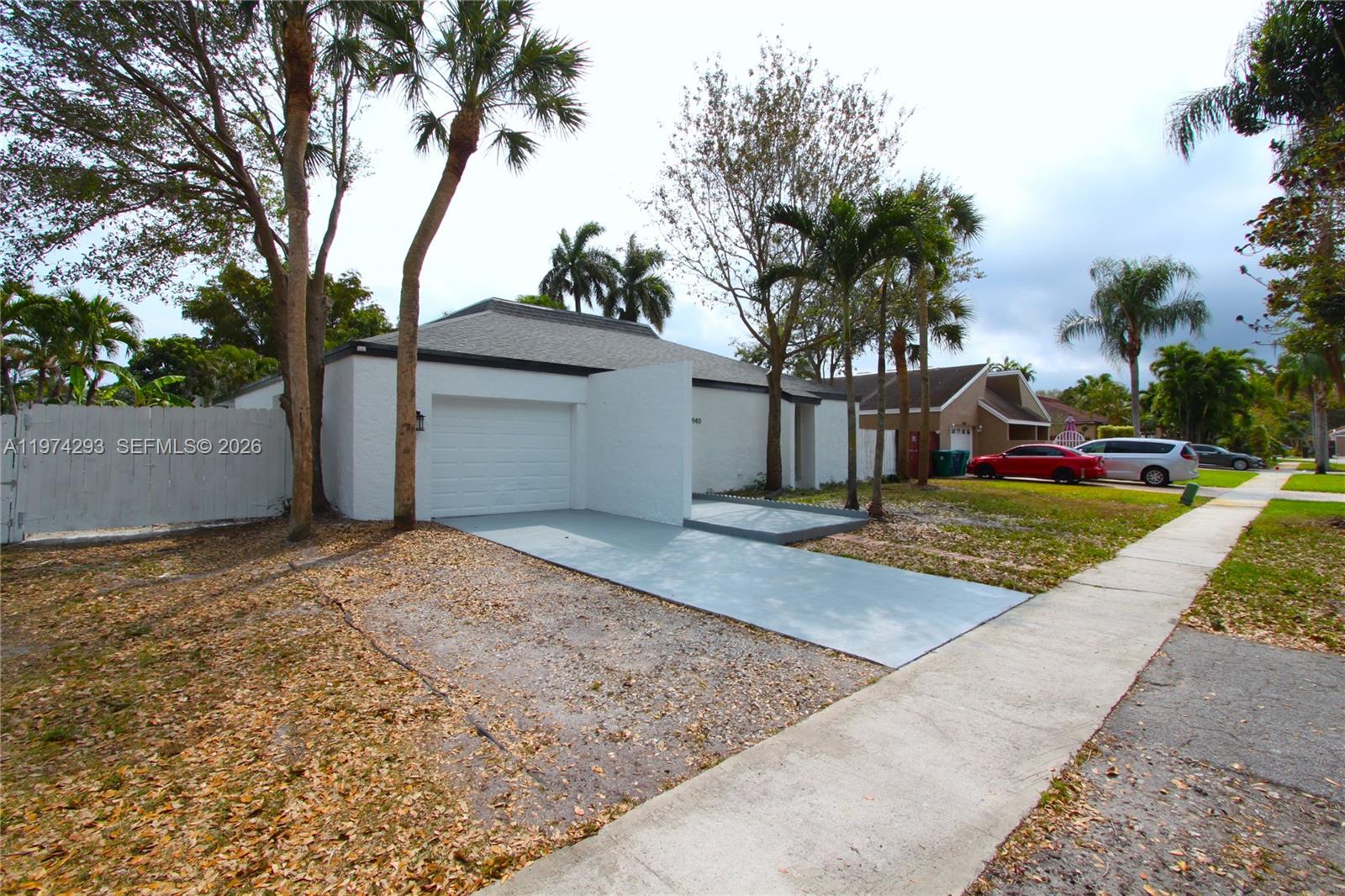 4940 SW 94th Way Cooper City, FL 33328