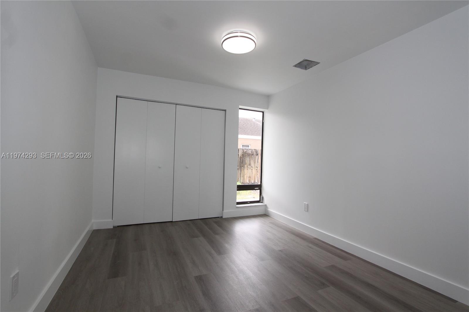 4940 SW 94th Way Cooper City, FL 33328