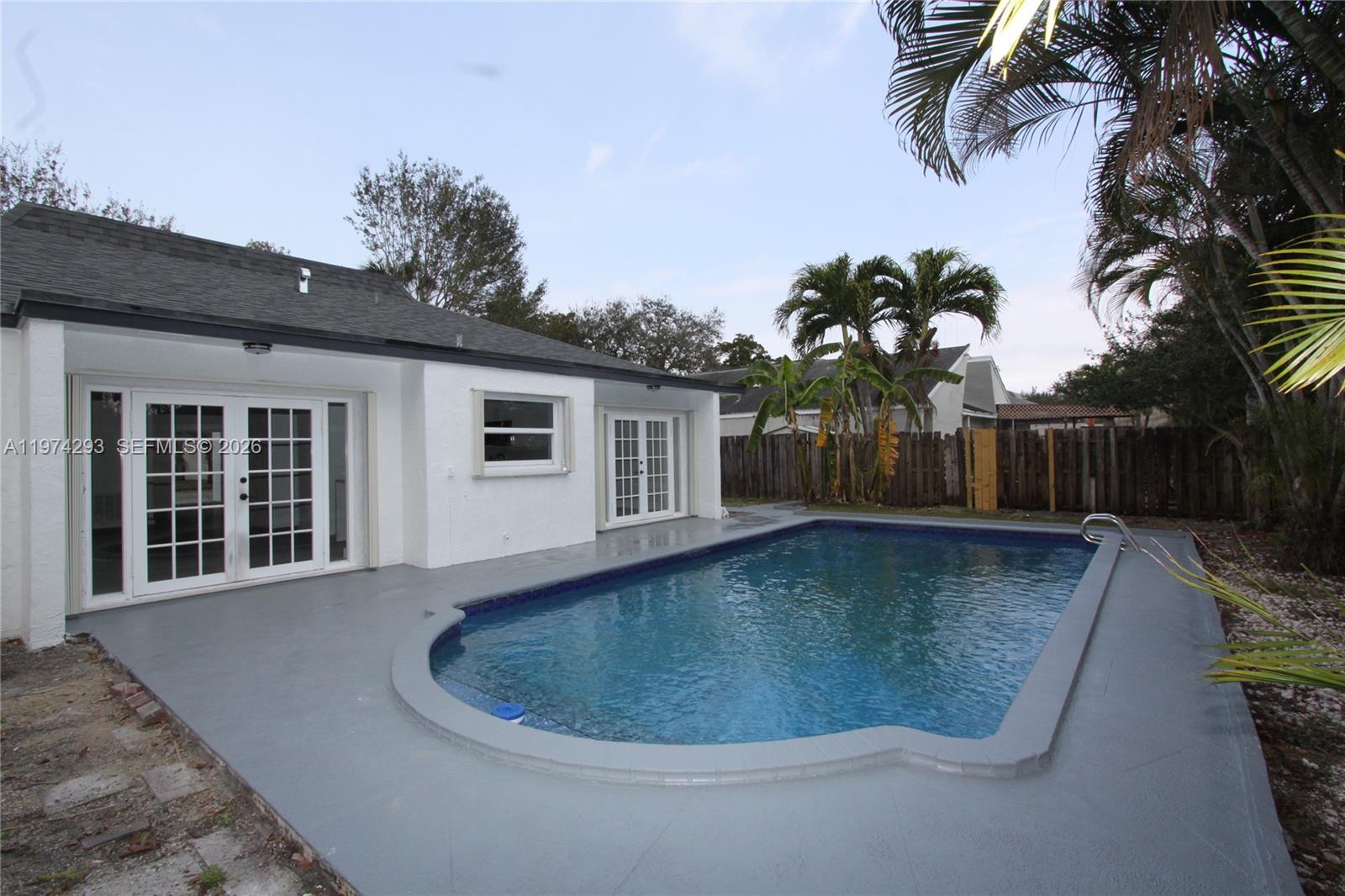 4940 SW 94th Way Cooper City, FL 33328