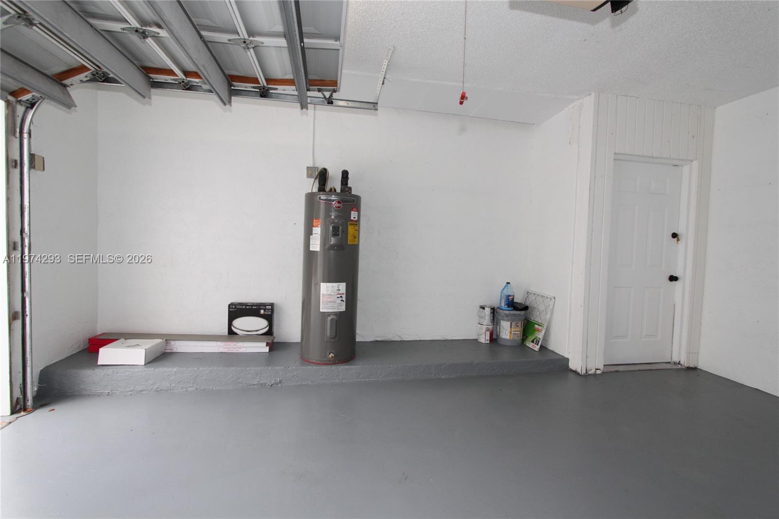 4940 SW 94th Way Cooper City, FL 33328