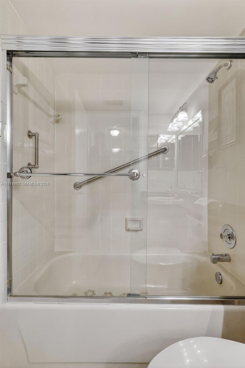 7145 N Huntington Ln #205 Delray Beach, FL 33446