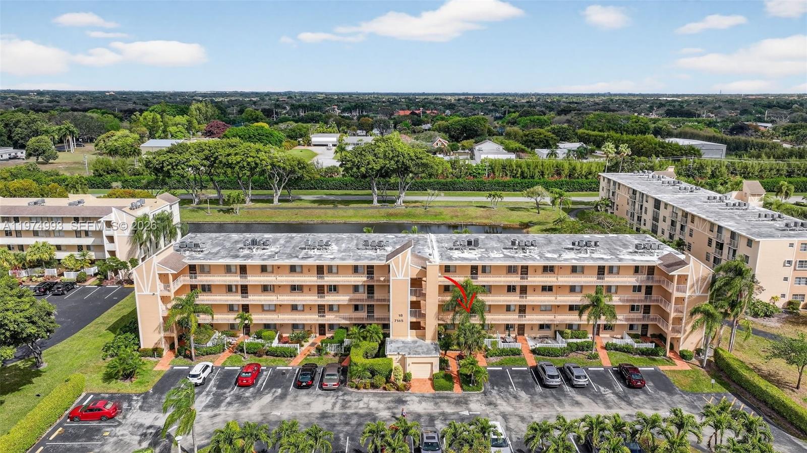 7145 N Huntington Ln #205 Delray Beach, FL 33446