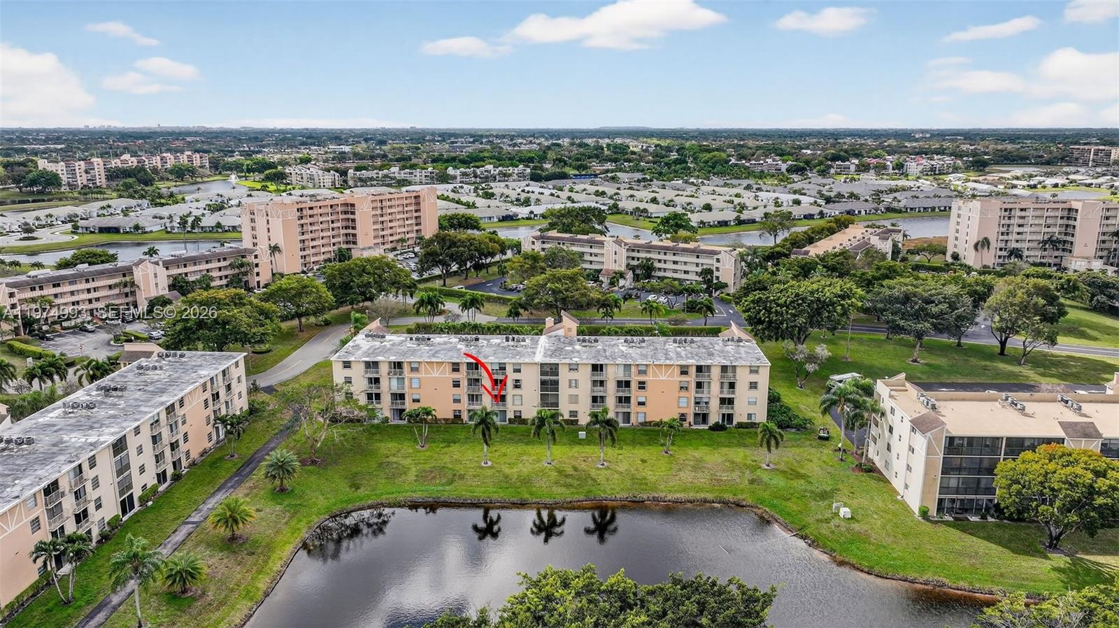 7145 N Huntington Ln #205 Delray Beach, FL 33446