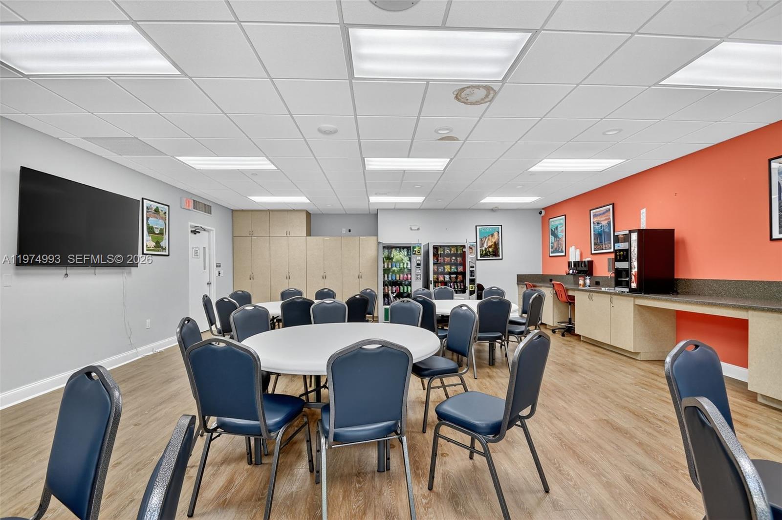 7145 N Huntington Ln #205 Delray Beach, FL 33446