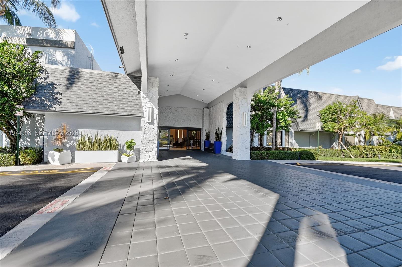 7145 N Huntington Ln #205 Delray Beach, FL 33446