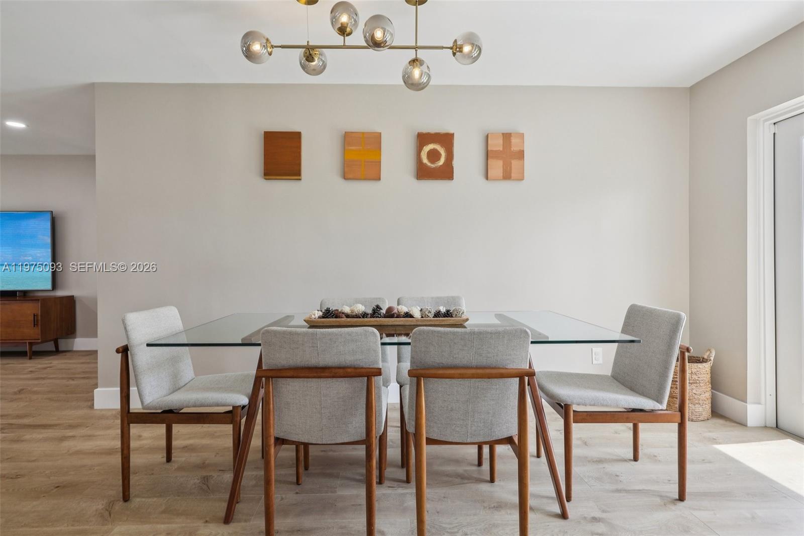 6326 Dawson St Hollywood, FL 33023