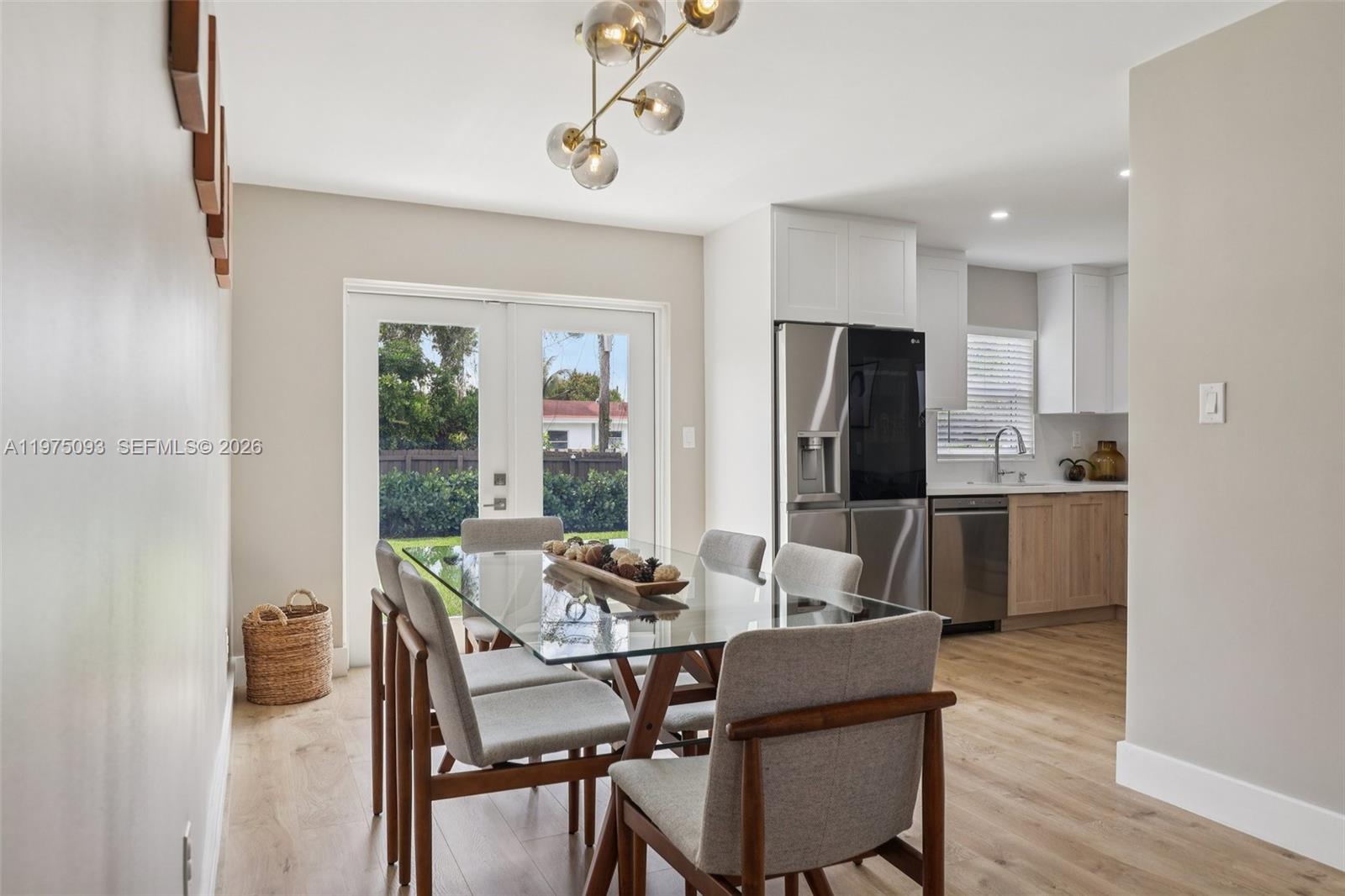 6326 Dawson St Hollywood, FL 33023