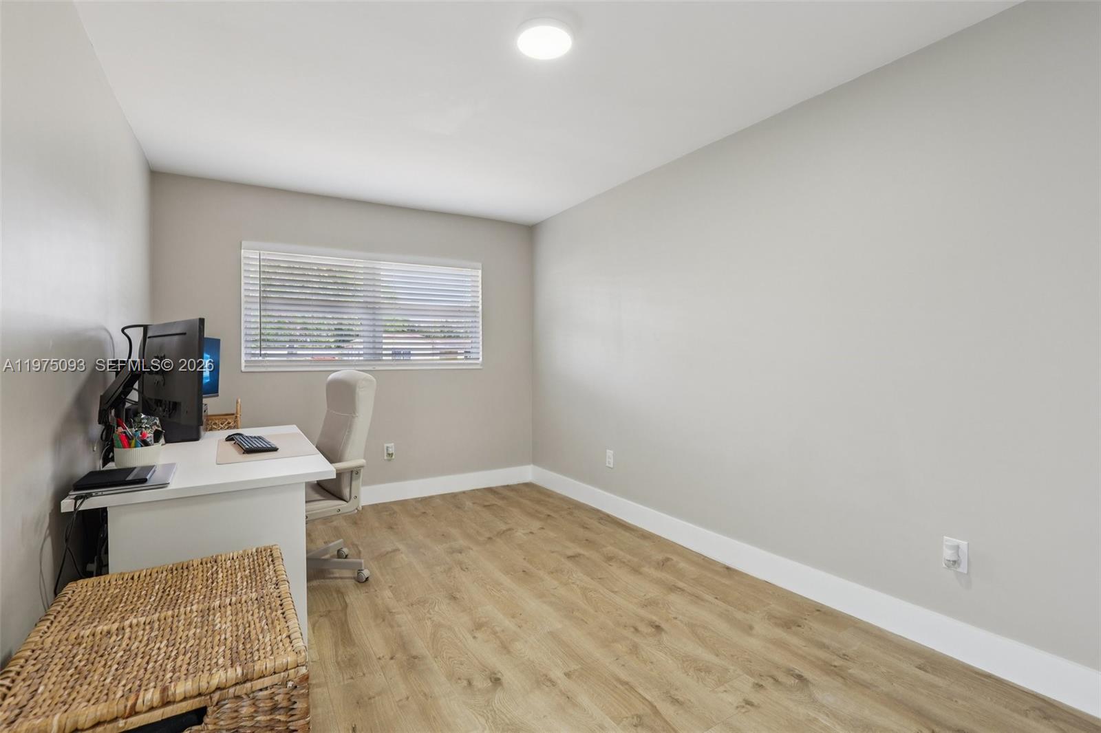 6326 Dawson St Hollywood, FL 33023