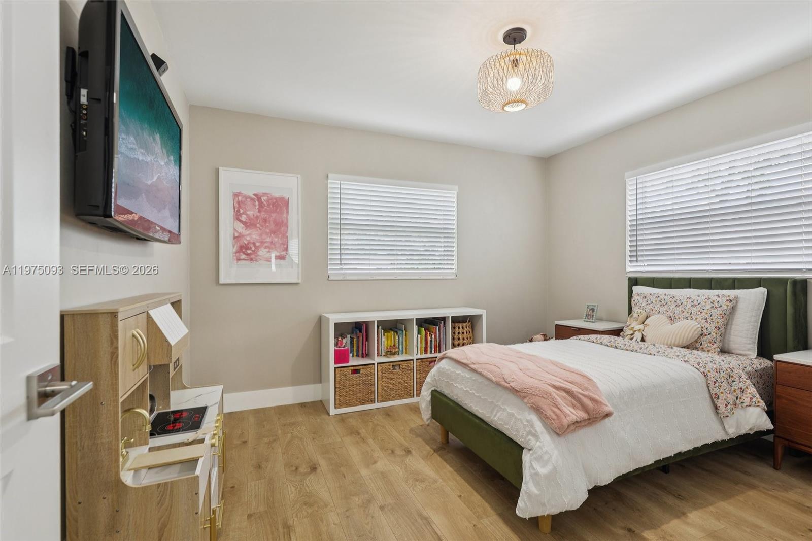 6326 Dawson St Hollywood, FL 33023