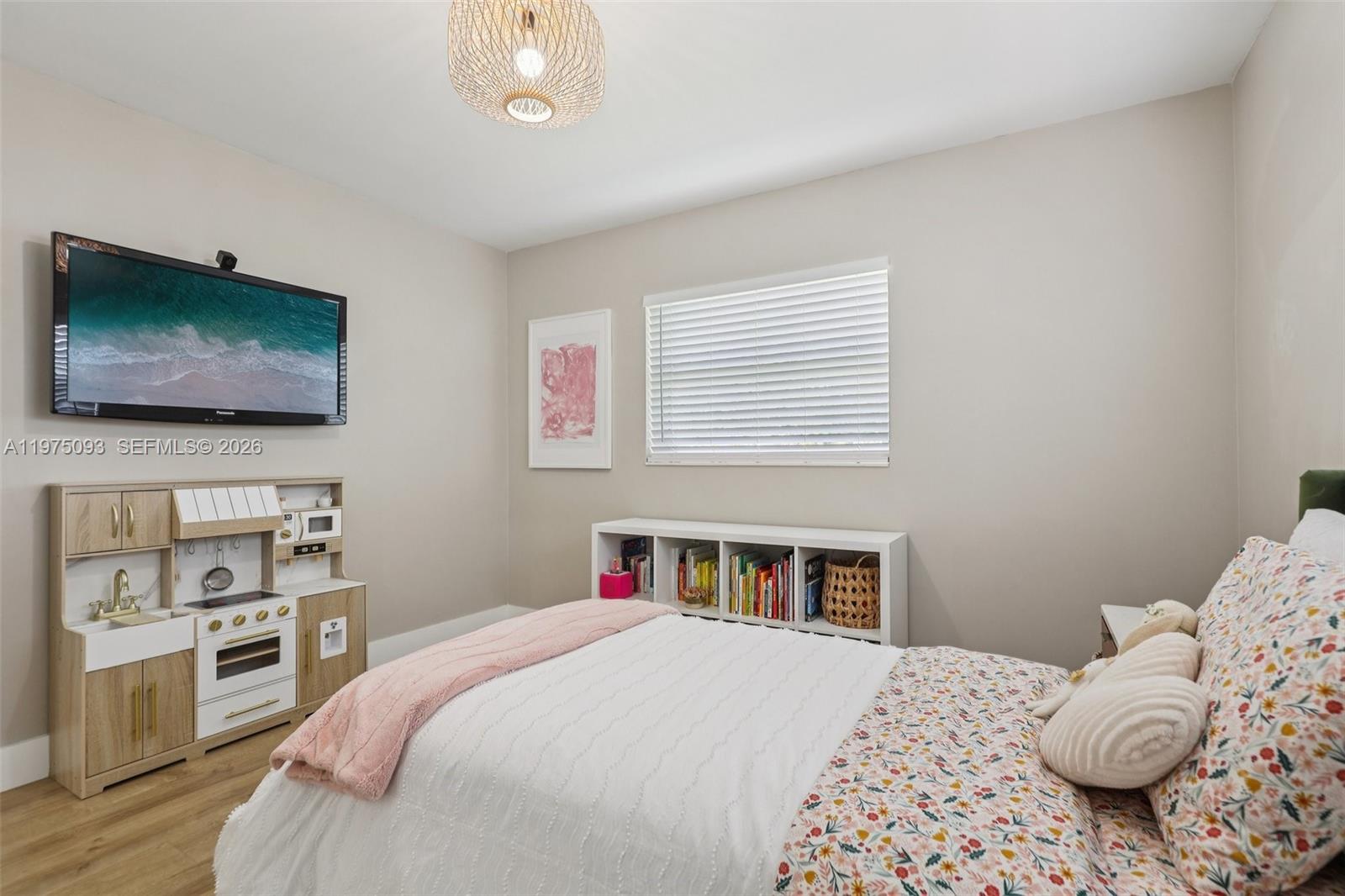 6326 Dawson St Hollywood, FL 33023