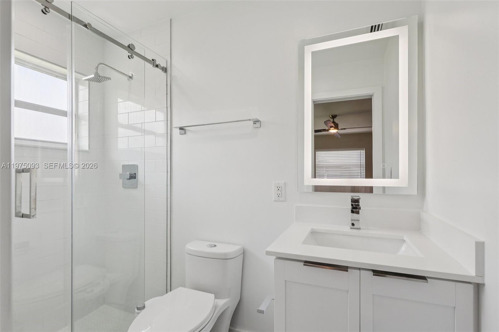 6326 Dawson St Hollywood, FL 33023