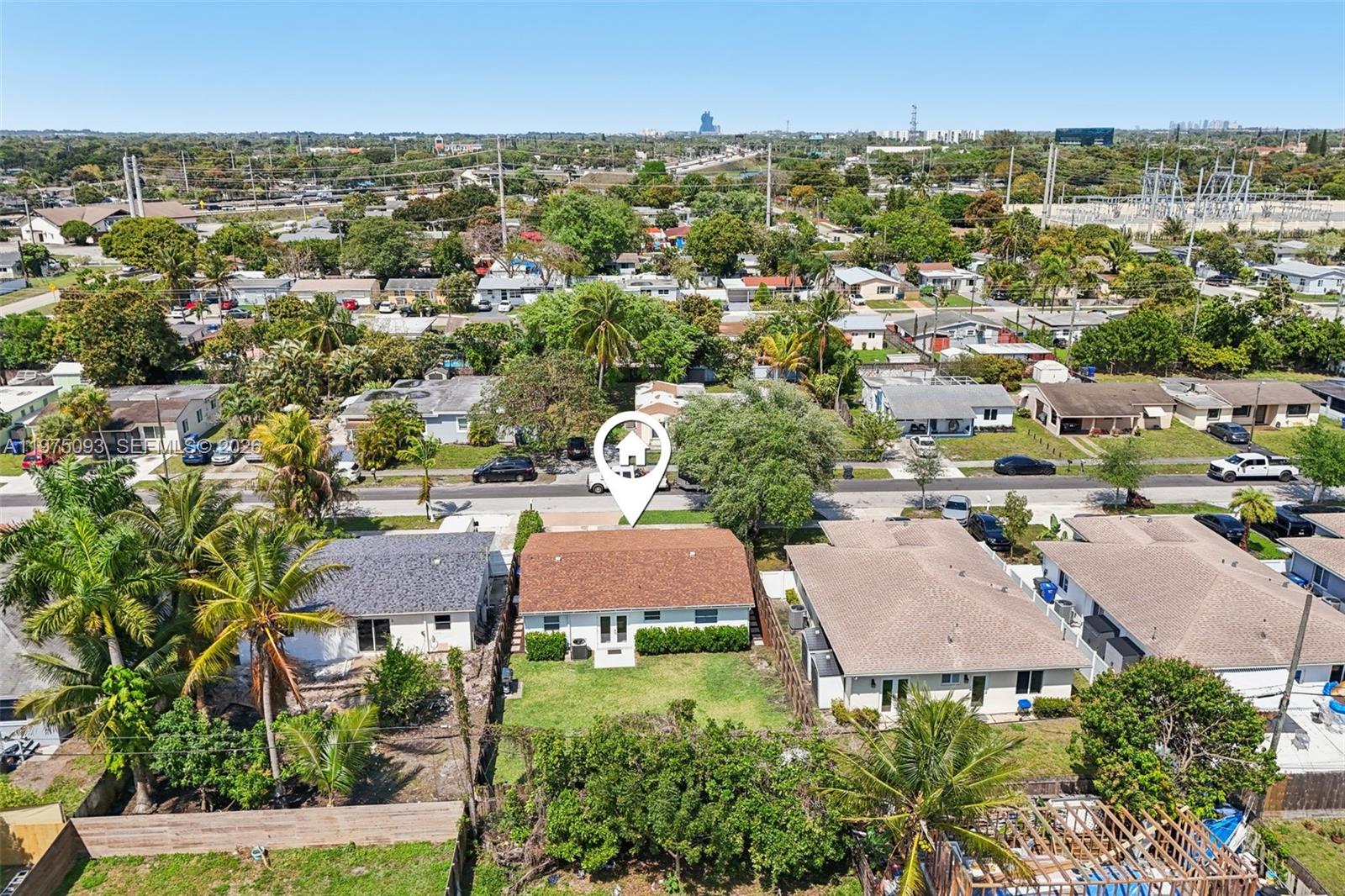 6326 Dawson St Hollywood, FL 33023