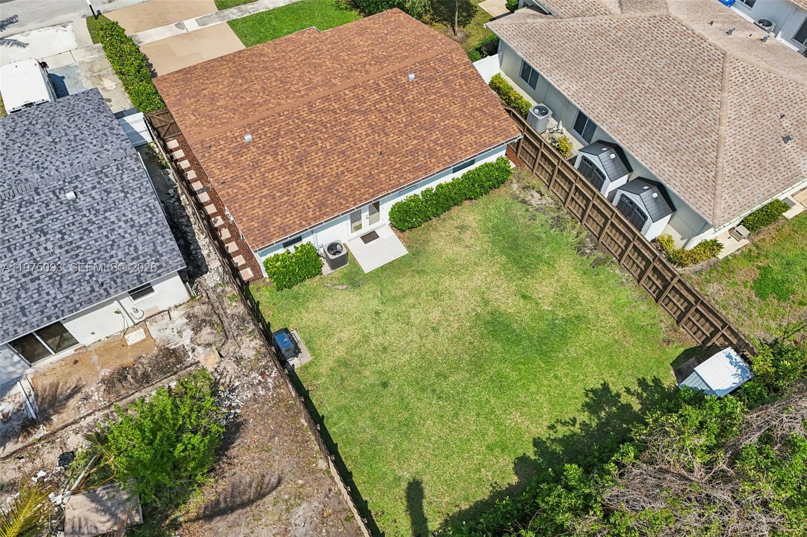 6326 Dawson St Hollywood, FL 33023