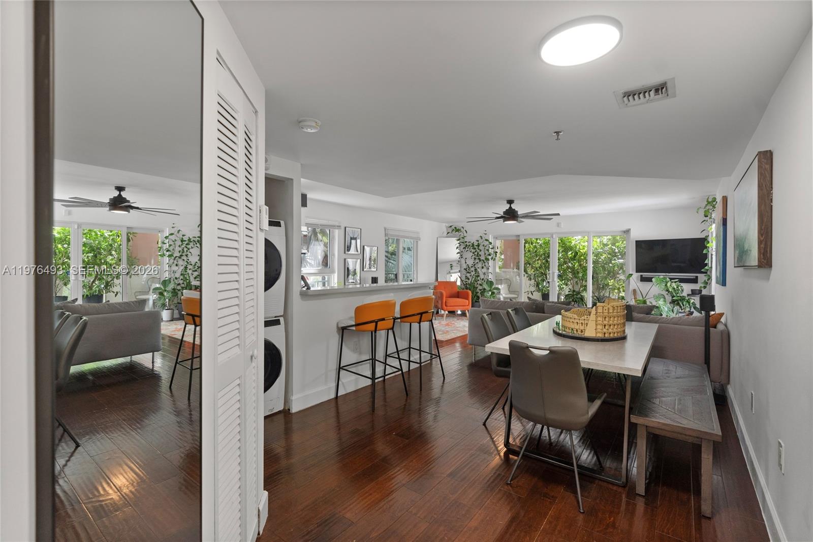 1005 8th St #206 Miami Beach, FL 33139