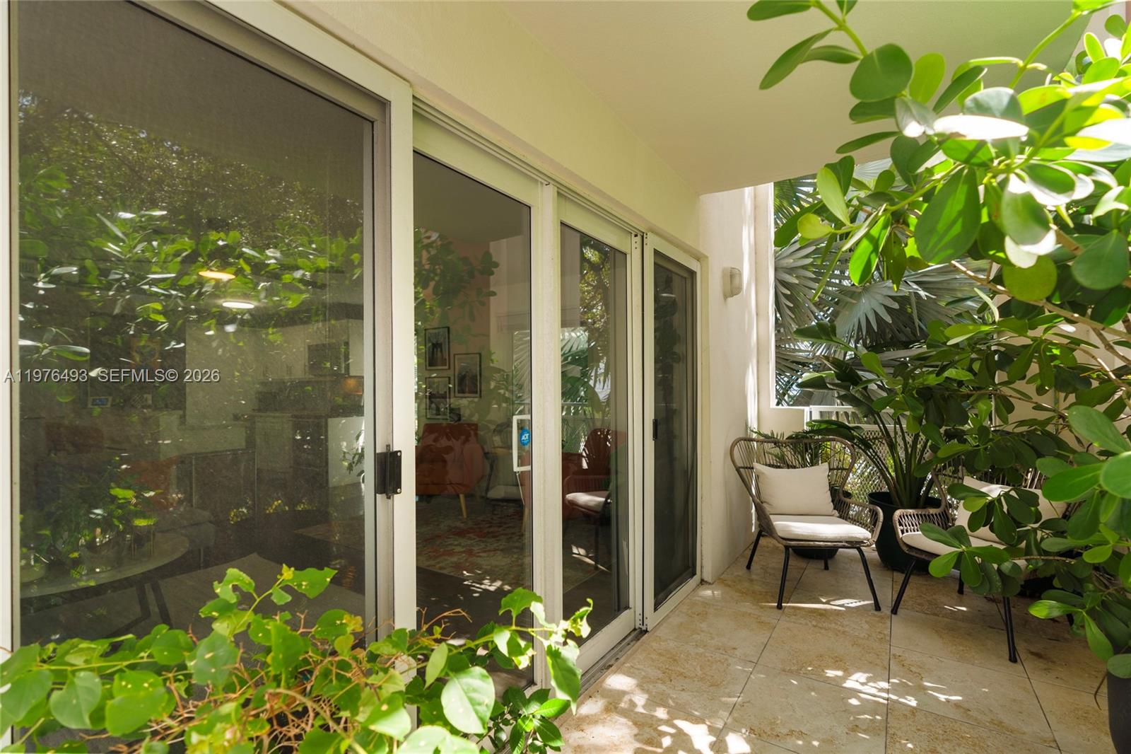 1005 8th St #206 Miami Beach, FL 33139