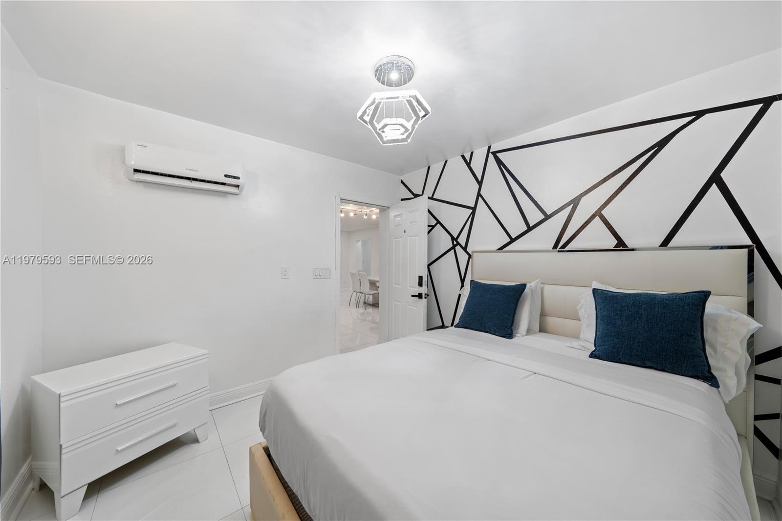 1761 SW 14th St Miami, FL 33145