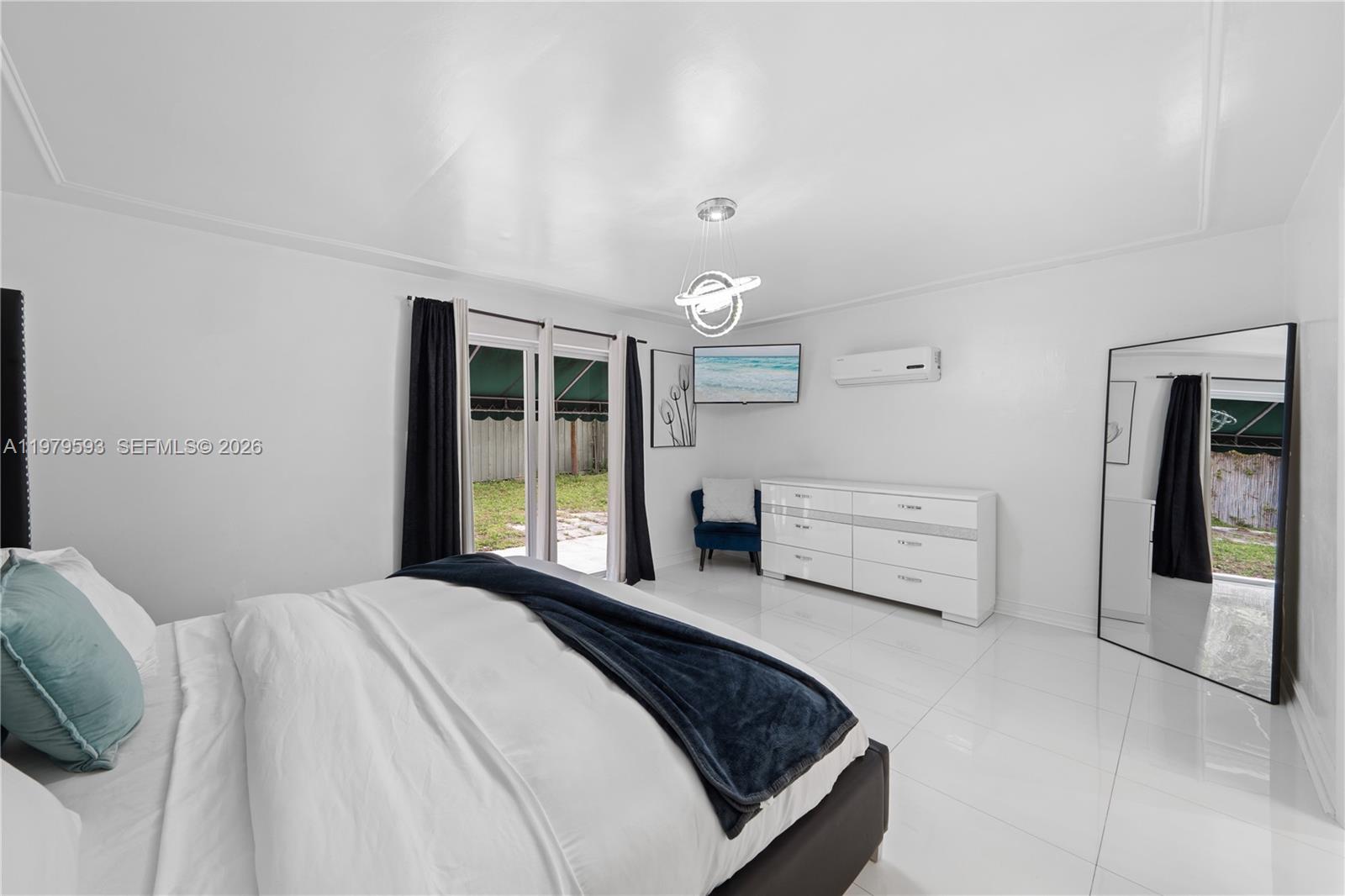 1761 SW 14th St Miami, FL 33145