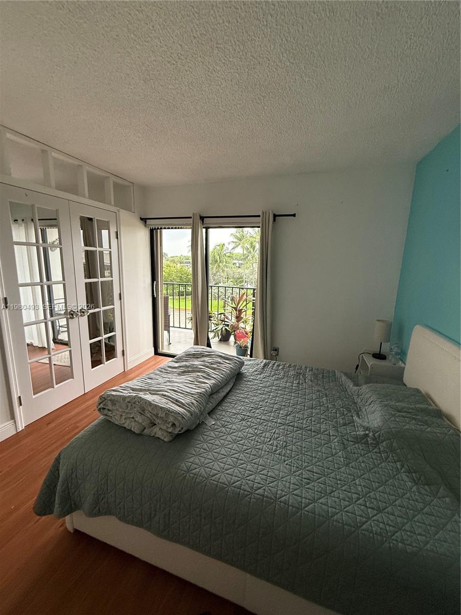 6445 Indian Crk Dr #B6 Miami Beach, FL 33141