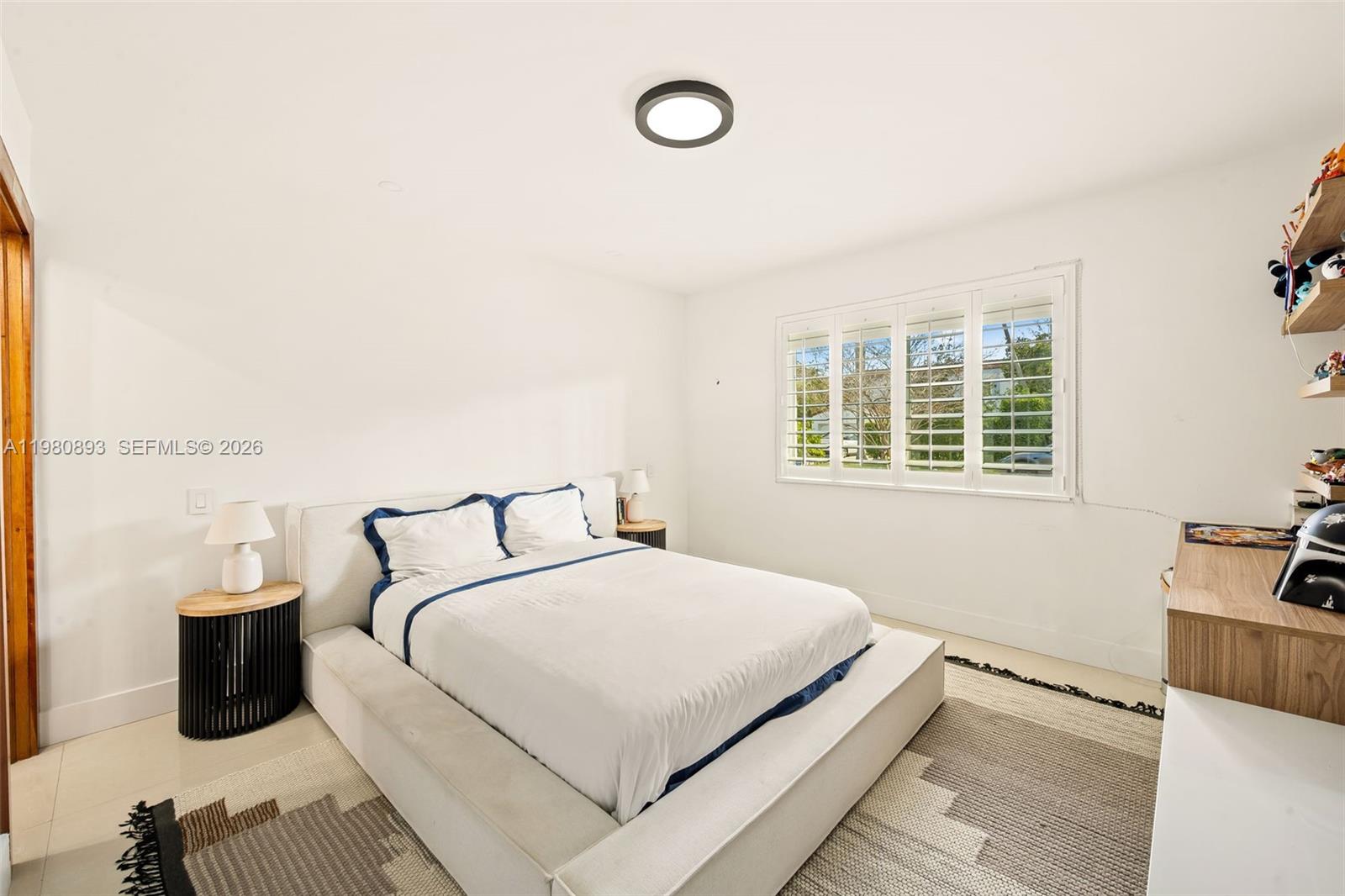 865 W 47th St Miami Beach, FL 33140