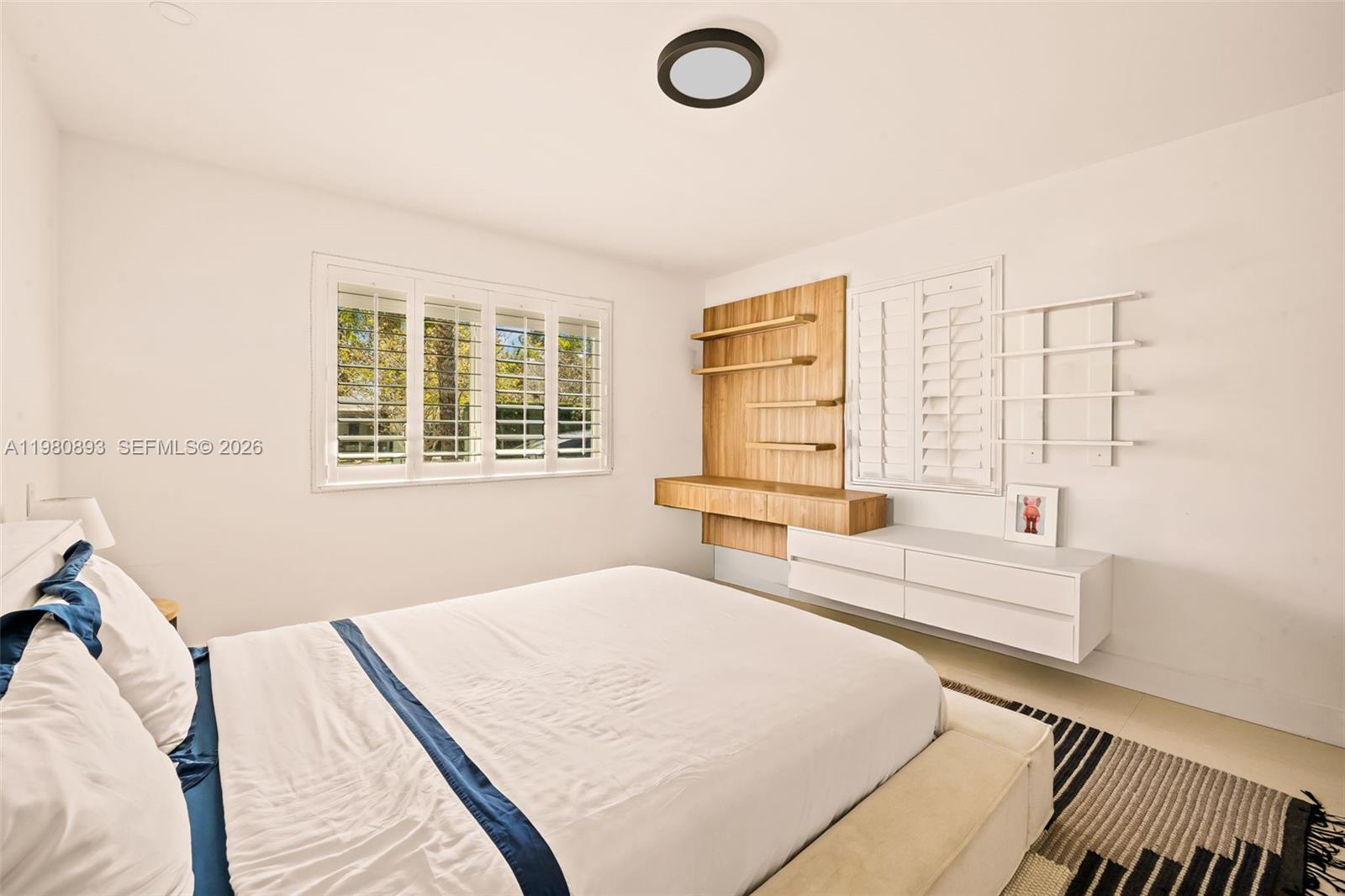 865 W 47th St Miami Beach, FL 33140