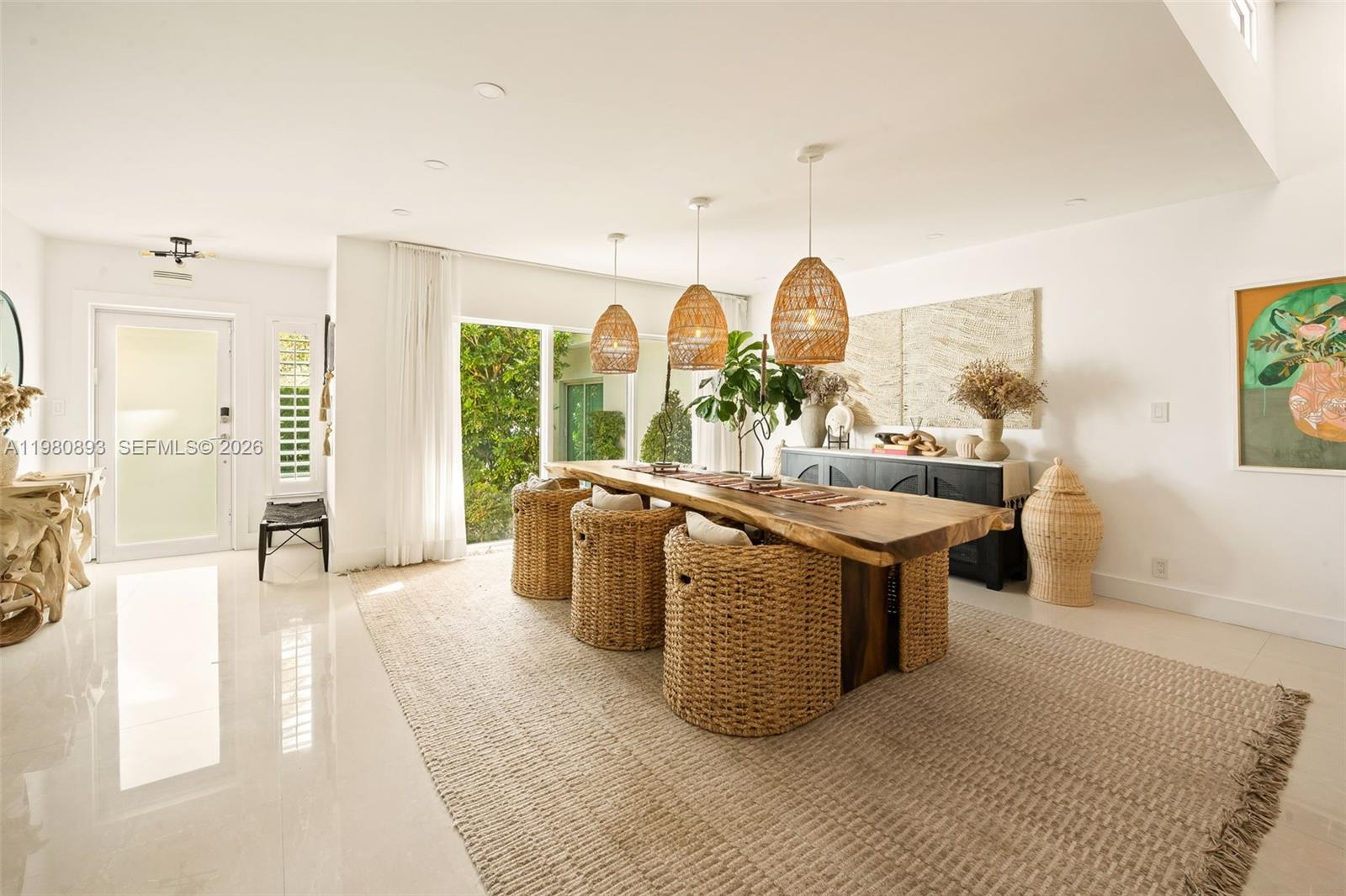 865 W 47th St Miami Beach, FL 33140