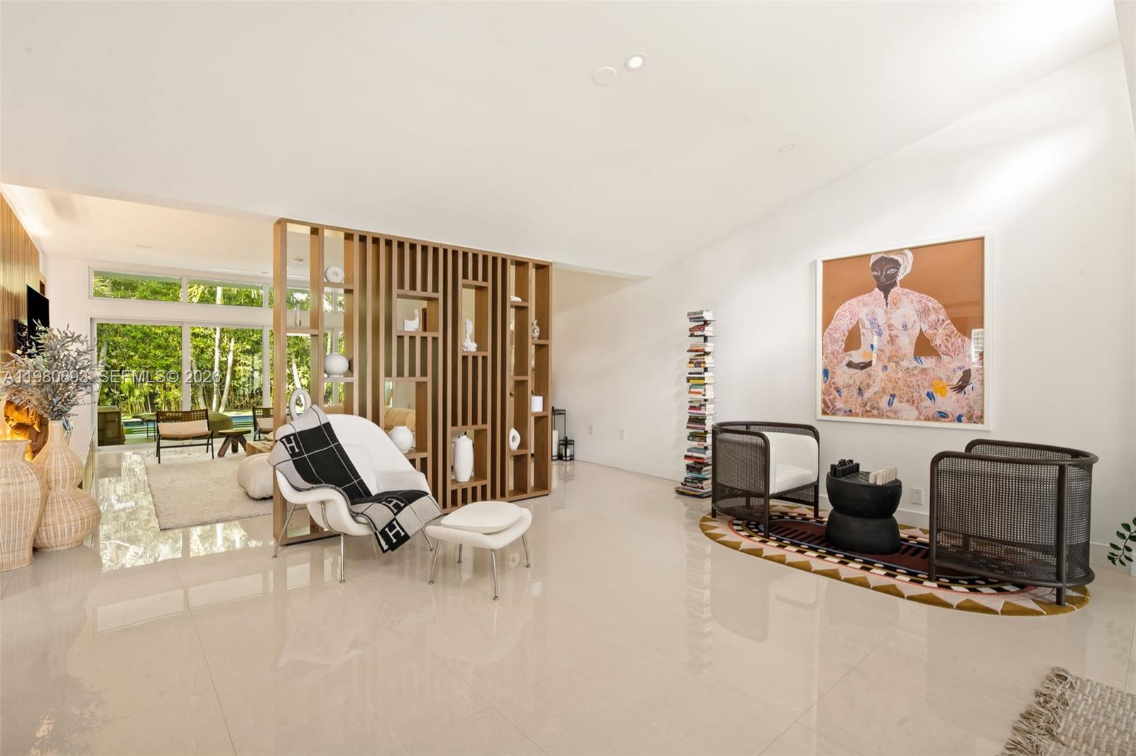 865 W 47th St Miami Beach, FL 33140