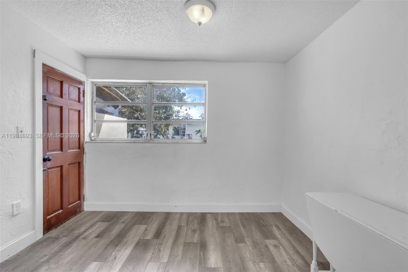 2166 NW 18th St Miami, FL 33125