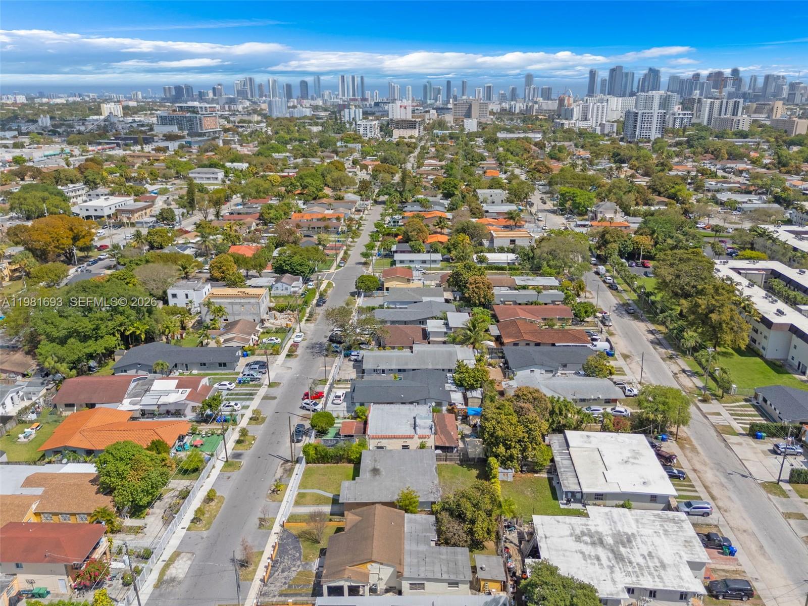 2166 NW 18th St Miami, FL 33125