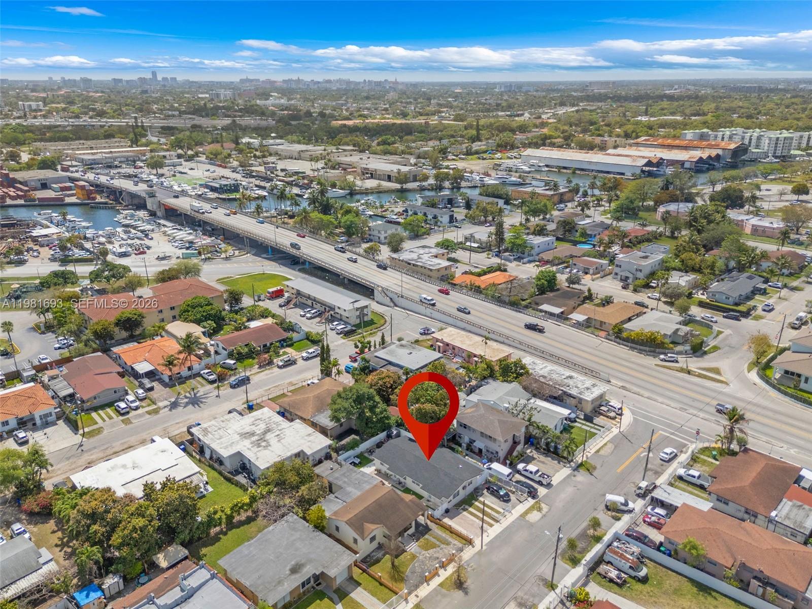 2166 NW 18th St Miami, FL 33125